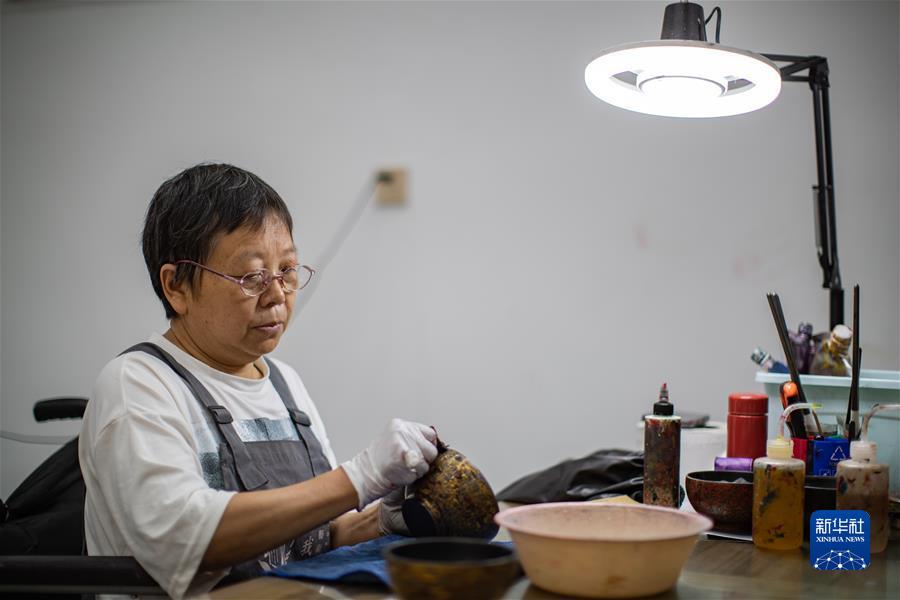 不朽的浪漫免费旋转选哪个好